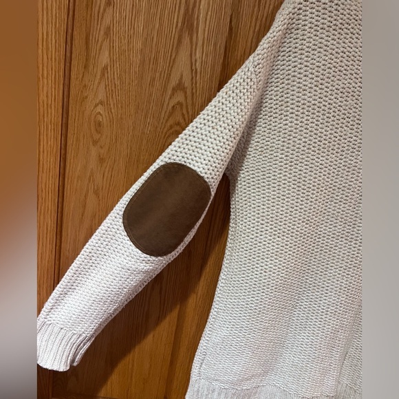 coincidence & chance x Urban Outfitters Oversized Cable Knit Elbow Patch Sweater - Picture 8 of 9